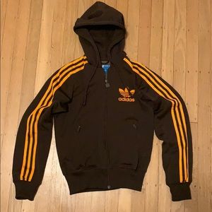 Women’s Vintage-Style Adidas Zip-Up Hoodie
